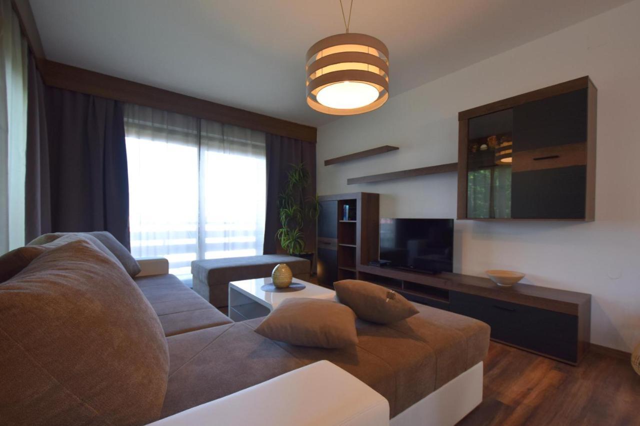 Apartments Antonija Малинська Екстер'єр фото